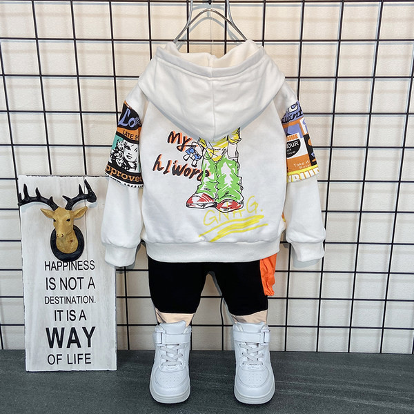 Novi model dječjeg kompleta s kapuljačom i vezicama za dječake