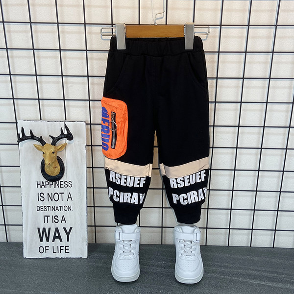 Novi model dječjeg kompleta s kapuljačom i vezicama za dječake