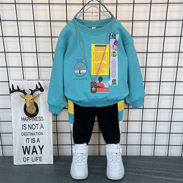 Novi model dječjeg seta sa aplikacijom u boji u dvije boje