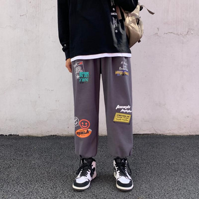 Ανδρικό παντελόνι με κορδόνια και απλικέ