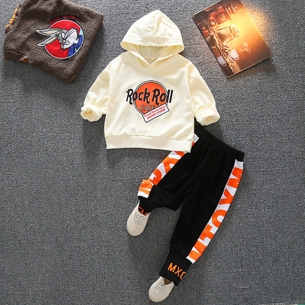 Dječji set s kapuljačom i natpisom za dječake