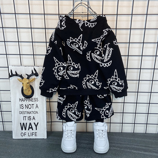 Παιδικό σετ σε μαύρο και πορτοκαλί χρώμα κατάλληλο για αγόρια