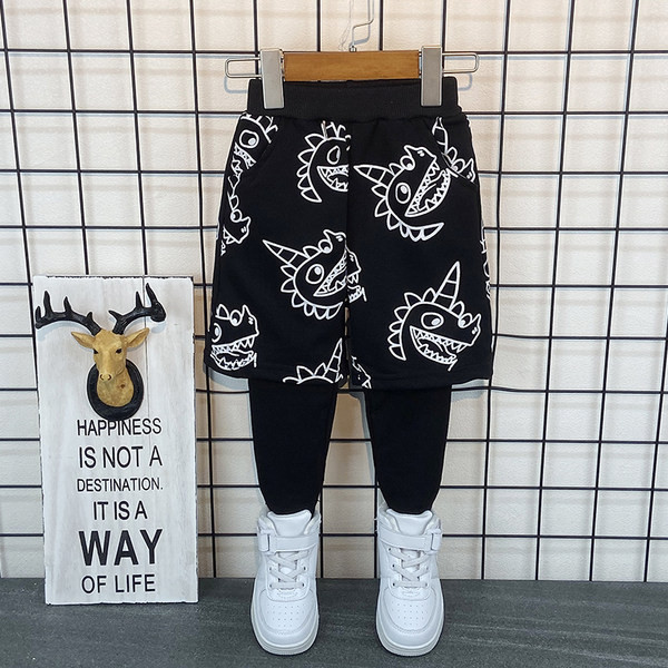 Παιδικό σετ σε μαύρο και πορτοκαλί χρώμα κατάλληλο για αγόρια