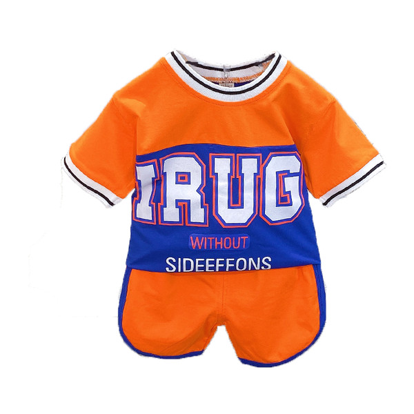 Σπορ και καθημερινό σετ για αγόρια - μπλουζάκι και σορτς