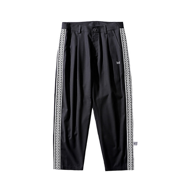 Ανδρικό παντελόνι φαρδύ μοντέλο  και επιγραφή