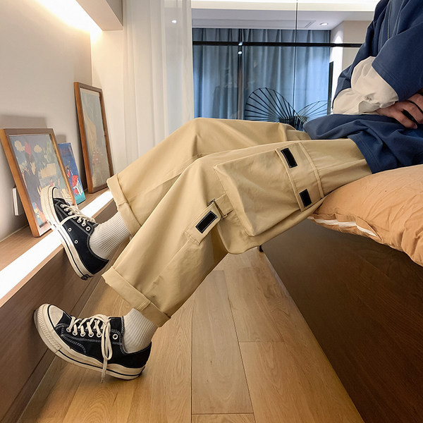 Φαρδύ μοντέλο ανδρικό παντελόνι με τσέπες