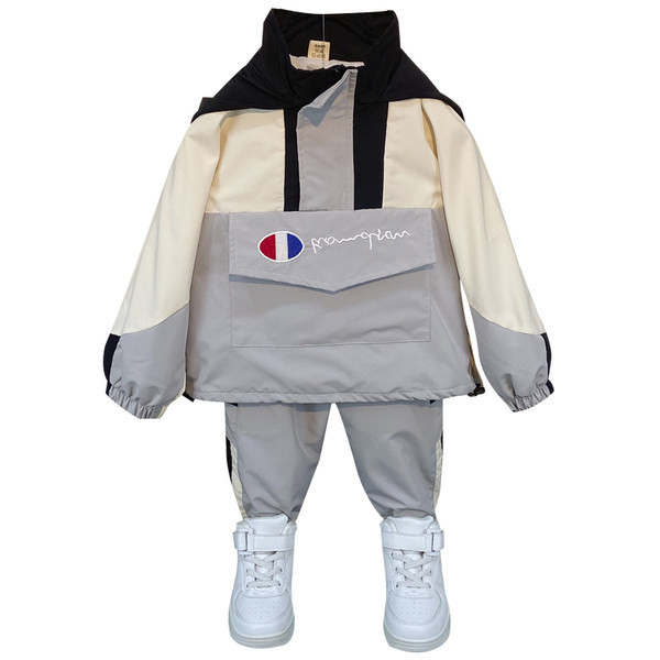 Dječji dnevni set za proljeće u tri boje