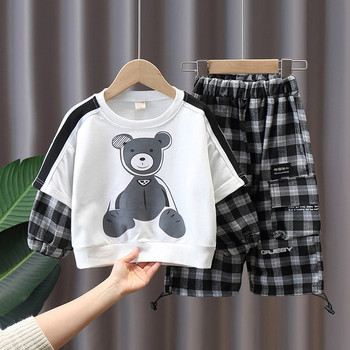 Детски комплект с апликация на блузата и кариран панталон