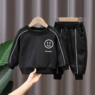 Σπορ καθημερινά παιδικά σετ με εφαρμογή