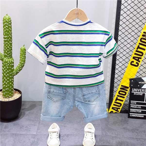 Παιδικό ριγέ μπλουζάκι και κοντό τζιν με επιγραφές