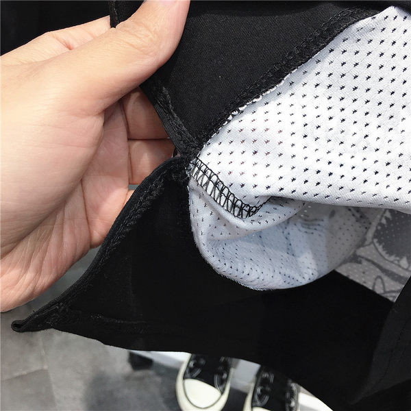 Παιδικό πολύχρωμο μπλουζάκι και σορτς - σετ για αγόρια