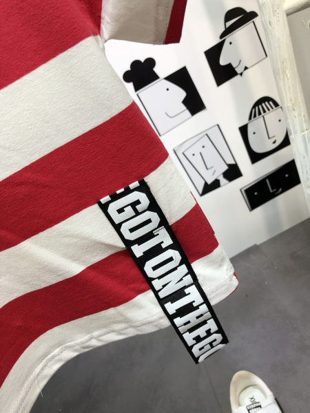 Ριγέ μπλουζάκι και σορτς τζιν - σετ για αγόρια