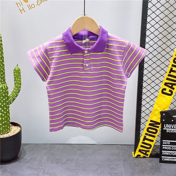 Ριγέ μπλούζα με κοντά μανίκια και σορτς - ένα σετ για αγόρια