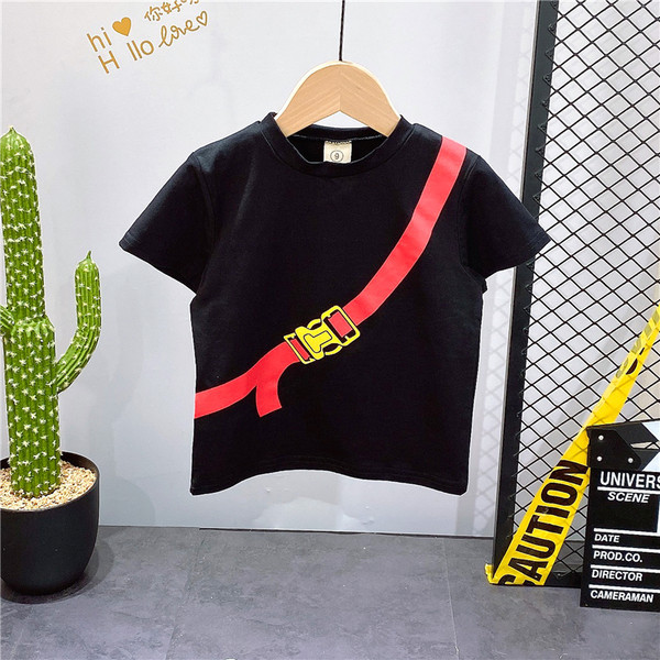 Moderan komplet - majica i kratke traperice za dječake