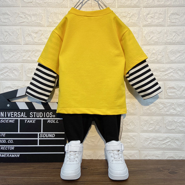 Dječji set od dva dijela za dječake u žuto-bijeloj boji
