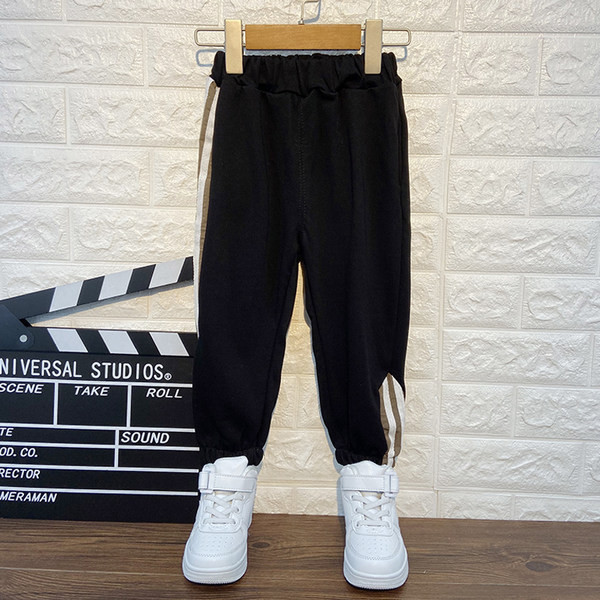 Dječji set od dva dijela za dječake u žuto-bijeloj boji