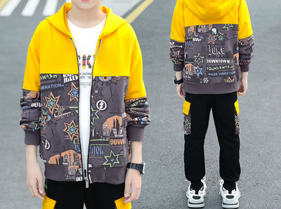 Σπορ παιδικό σετ σε τρία μέρη για αγόρια