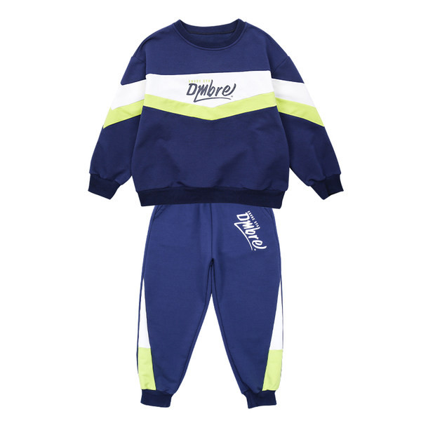 Παιδική αθλητική φόρμα για αγόρια σε δύο μέρη