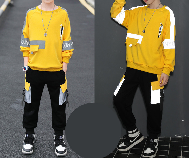 Νέο μοντέλο παιδικό σετ  για αγόρια - φούτερ και παντελόνι με τσέπες