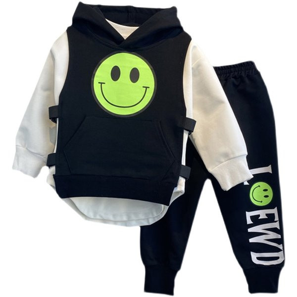 Καθημερινά παιδικά σετ με εφαρμογή για αγόρια