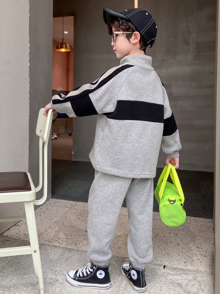 Dnevni dječji set za dječake s patentnim zatvaračem