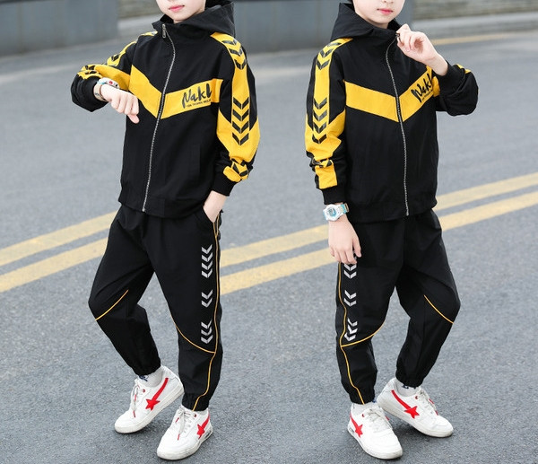 Dječji dnevni set u tri boje za dječake