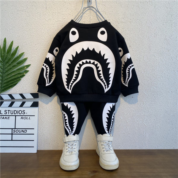 Dnevni dječji set za dječake u crno-bijeloj boji