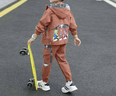 Σύγχρονα παιδικά σετ με εφαρμογή