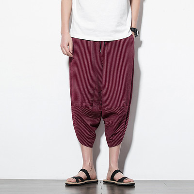 Pantaloni bărbați în dungi model larg