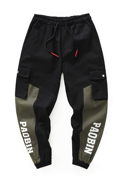 Ανδρικό παντελόνι με επιγραφή και πλαϊνές τσέπες