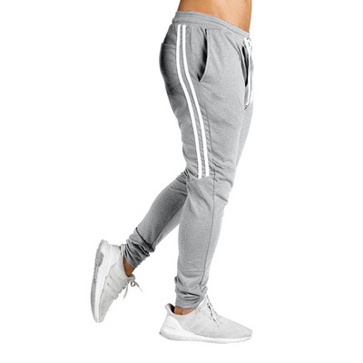 Muške hlače s džepovima na vezice i rubovima