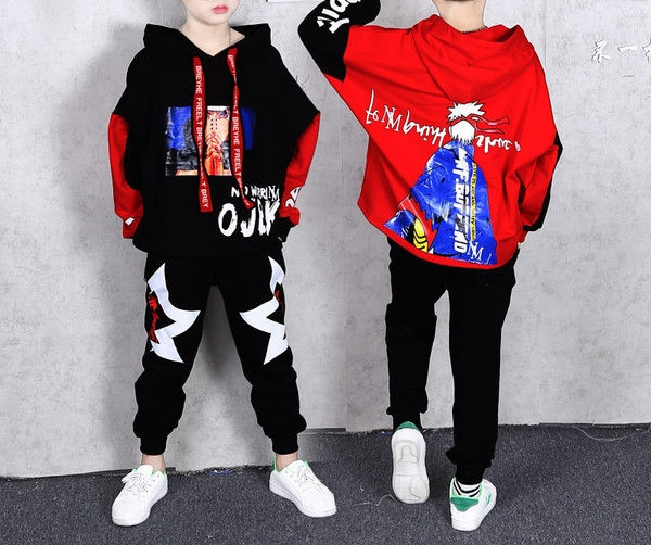 Dječji svakodnevni set s uzorkom u boji u bijeloj i crnoj boji