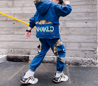 Καθημερινά παιδικά σετ από δύο μέρη με επιγραφή