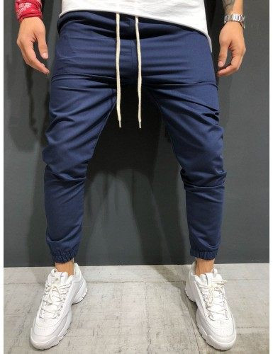 Μοντέρνο ανδρικό παντελόνι με κορδόνια