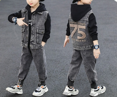 Νέο μοντέλο παιδικό σετ από δύο μέρη σε δύο χρώματα