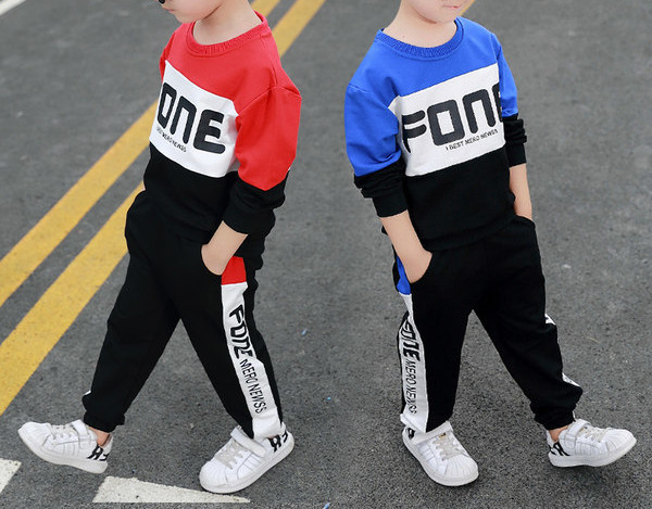 Παιδικά αθλητικά σετ - φούτερ και παντελόνι