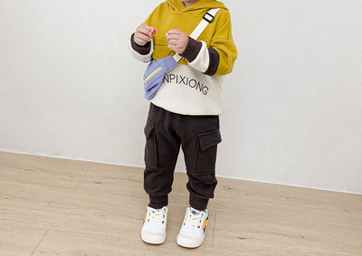 Dječji moderni set iz dva dijela