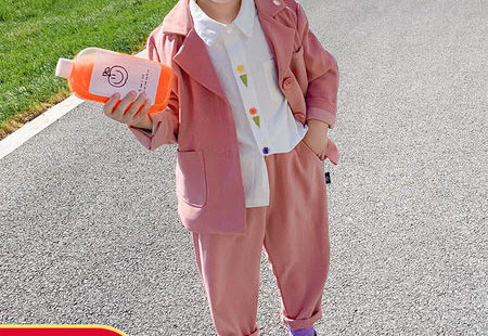 Μοντέρνα παιδικά σετ με τσέπες και κουμπιά για αγόρια