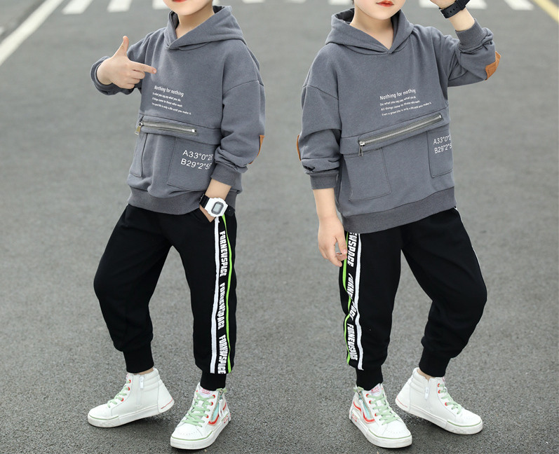 Dječji sportski i dnevni set za dječake