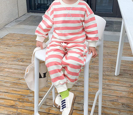 Παιδικό ριγέ σετ  σε δύο μέρη για αγόρια