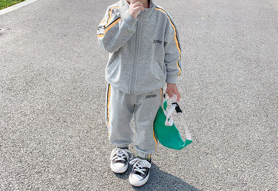 Παιδικό σετ με φερμουάρ για αγόρια