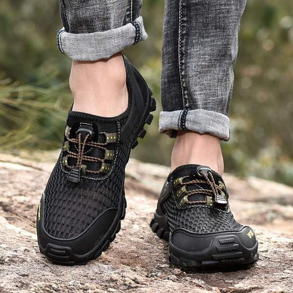 Žygio batai šiurkščiais padais ir raišteliais vyrams ir moterims