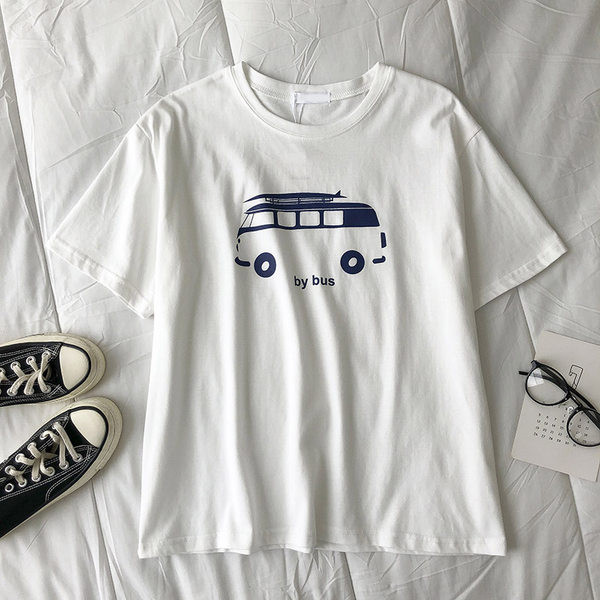 Casual μπλουζάκι με απλικέ και κοντά μανίκια