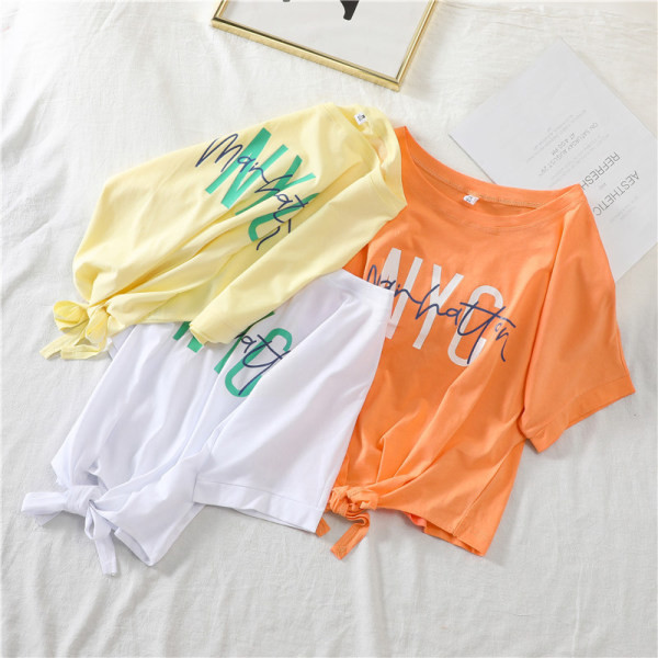 Δωρεάν γυναικείο μπλουζάκι με απλικέ και κορδόνια