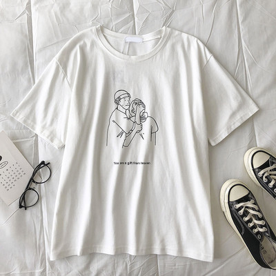 Ženska majica s ovalnim izrezom i kratkim rukavima