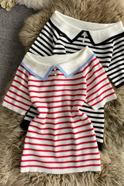 Γυναικεία ριγέ μπλούζα με κοντά μανίκια και κλασικό κολάρο