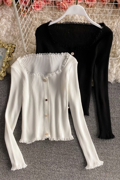 Ženska ležerna bluza s gumbima i čipkom