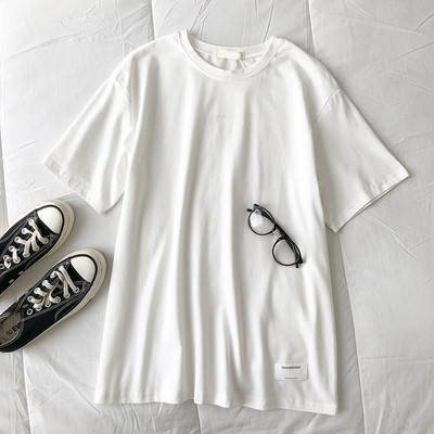 Ženska majica jednobojnog kroja s ovalnim izrezom