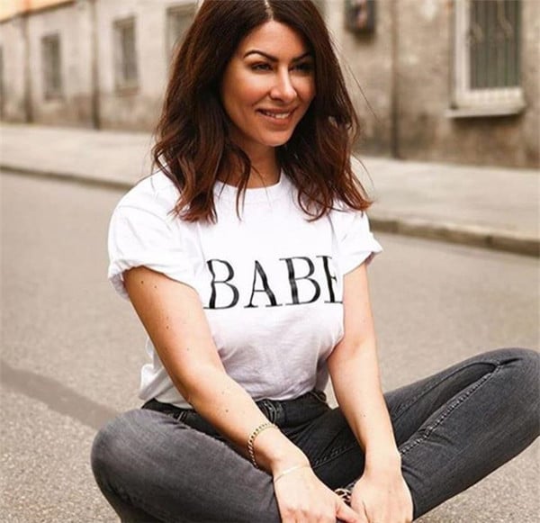 Μπλουζάκι επιγραφή - φαρδύ μοντέλο μοντέλο