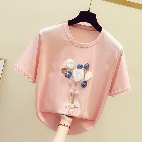 Μοντέρνο γυναικείο μπλουζάκι με κέντημα μπαλονιού και πούλιες